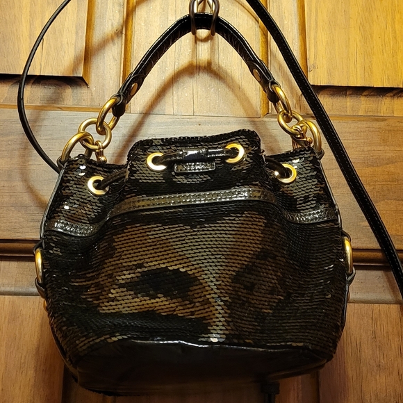 COACH POPPY BLACK SEQUINS CINCH DRAWSTRING MINI BUCKET CROSSBODY HANDBAG 18726 - Picture 15 of 16